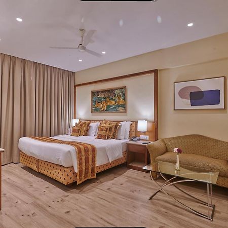 Regent Hotel Andheri Мумбаї Екстер'єр фото